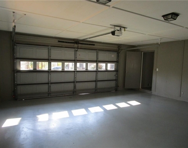 3730 Newport Drive - Photo Thumbnail 48