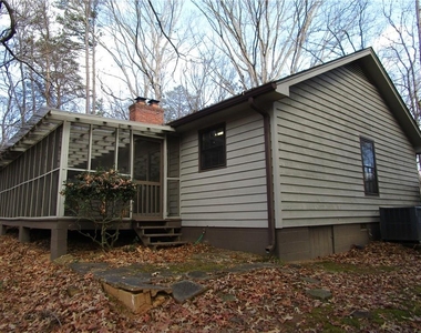 3730 Newport Drive - Photo Thumbnail 5