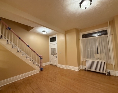 71 Park Row - Photo Thumbnail 17