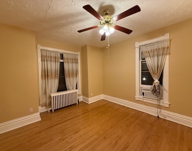 71 Park Row - Photo Thumbnail 10