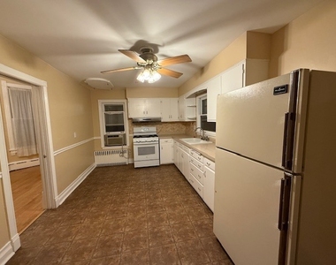 71 Park Row - Photo Thumbnail 7