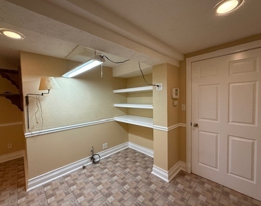 71 Park Row - Photo Thumbnail 20