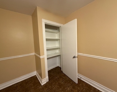 71 Park Row - Photo Thumbnail 15