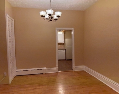 71 Park Row - Photo Thumbnail 4