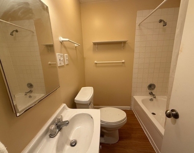 71 Park Row - Photo Thumbnail 23