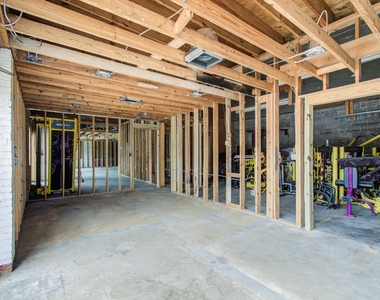 401 E Main Street - Photo Thumbnail 9