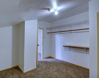 12220 Coppertree Lane - Photo Thumbnail 11