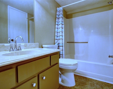12220 Coppertree Lane - Photo Thumbnail 9