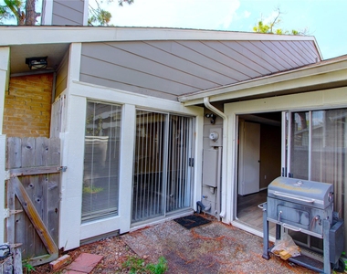 12220 Coppertree Lane - Photo Thumbnail 12