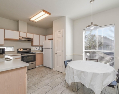 6289 Wilcrest Drive - Photo Thumbnail 4