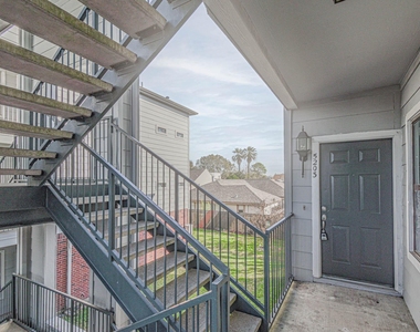 6289 Wilcrest Drive - Photo Thumbnail 19