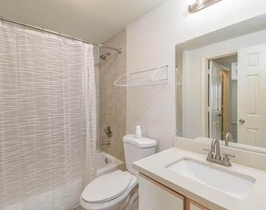 6289 Wilcrest Drive - Photo Thumbnail 16