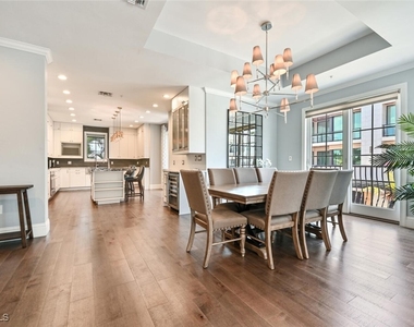 433 5th Street S - Photo Thumbnail 11