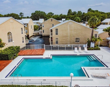 13022 Arborview Place - Photo Thumbnail 21