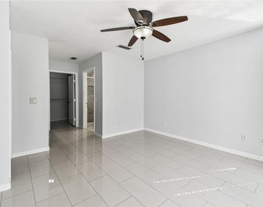 13022 Arborview Place - Photo Thumbnail 7