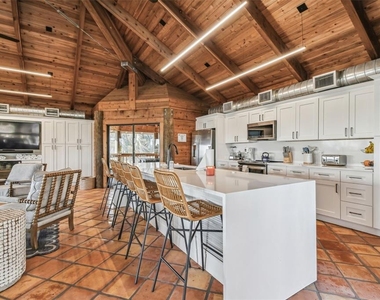 7147 La Lenaire Drive - Photo Thumbnail 22