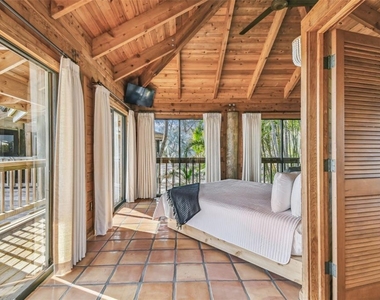 7147 La Lenaire Drive - Photo Thumbnail 52
