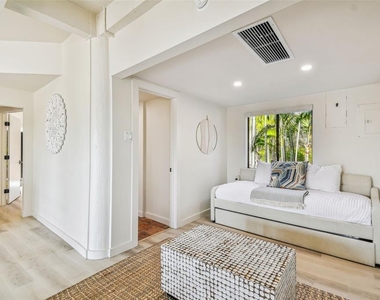 7147 La Lenaire Drive - Photo Thumbnail 68