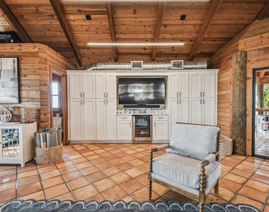 7147 La Lenaire Drive - Photo Thumbnail 23