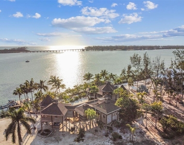 7147 La Lenaire Drive - Photo Thumbnail 98