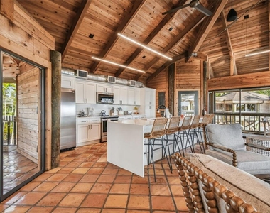 7147 La Lenaire Drive - Photo Thumbnail 18