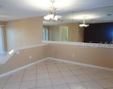 9105 Tudor Drive - Photo Thumbnail 4