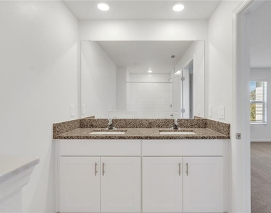 11331 E 65th Terrace - Photo Thumbnail 27
