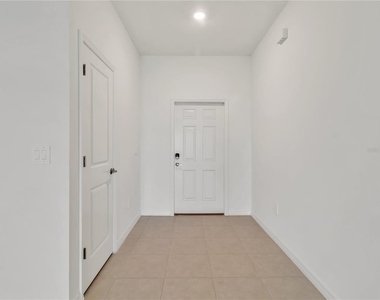 11331 E 65th Terrace - Photo Thumbnail 3