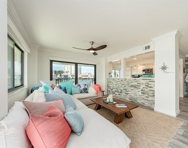 240 Sand Key Estates Drive - Photo Thumbnail 5
