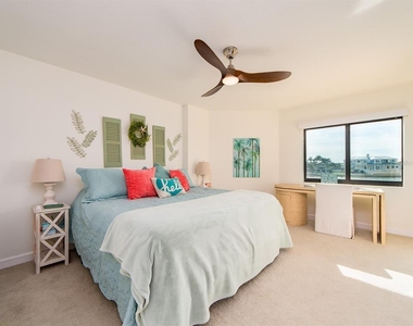 240 Sand Key Estates Drive - Photo Thumbnail 24