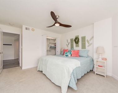 240 Sand Key Estates Drive - Photo Thumbnail 25