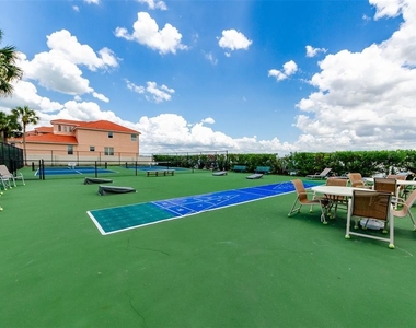 240 Sand Key Estates Drive - Photo Thumbnail 32