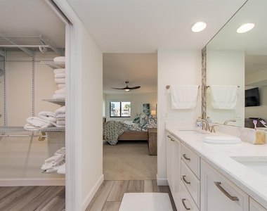 240 Sand Key Estates Drive - Photo Thumbnail 21