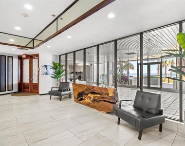 1660 Gulf Boulevard - Photo Thumbnail 37