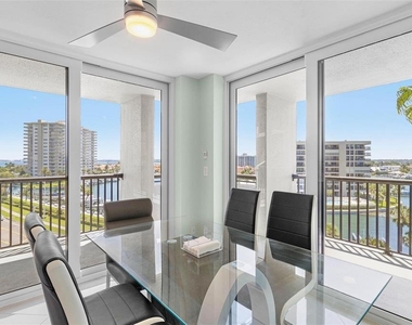 1660 Gulf Boulevard - Photo Thumbnail 13