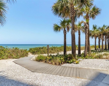 1660 Gulf Boulevard - Photo Thumbnail 39