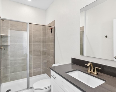 2619 Peace Of Mind Avenue - Photo Thumbnail 23