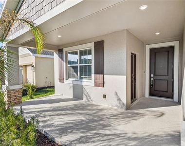 2619 Peace Of Mind Avenue - Photo Thumbnail 7