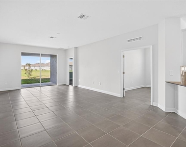 2619 Peace Of Mind Avenue - Photo Thumbnail 14