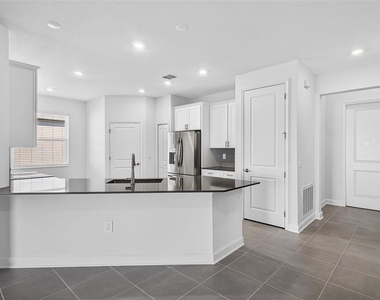 2619 Peace Of Mind Avenue - Photo Thumbnail 10
