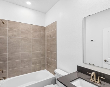 2619 Peace Of Mind Avenue - Photo Thumbnail 29