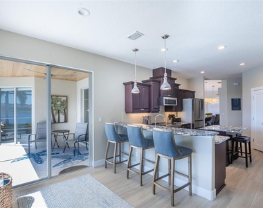 6571 Talon Bay Drive - Photo Thumbnail 31