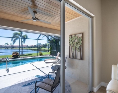 6571 Talon Bay Drive - Photo Thumbnail 11