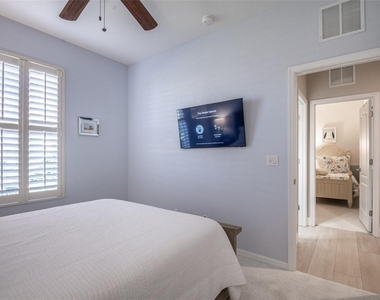 6571 Talon Bay Drive - Photo Thumbnail 45