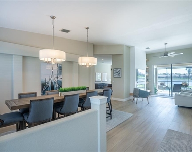 6571 Talon Bay Drive - Photo Thumbnail 2