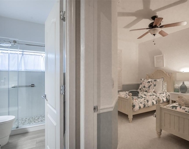 6571 Talon Bay Drive - Photo Thumbnail 46