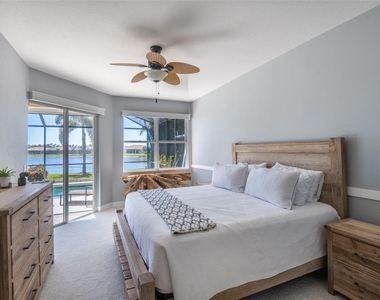 6571 Talon Bay Drive - Photo Thumbnail 13