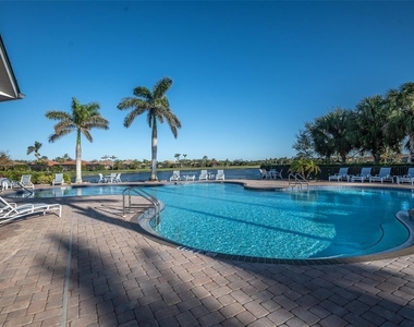 6571 Talon Bay Drive - Photo Thumbnail 57