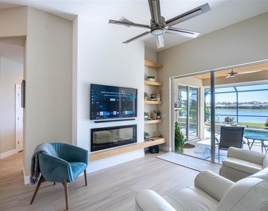 6571 Talon Bay Drive - Photo Thumbnail 10