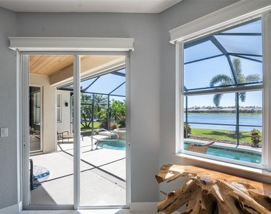 6571 Talon Bay Drive - Photo Thumbnail 16